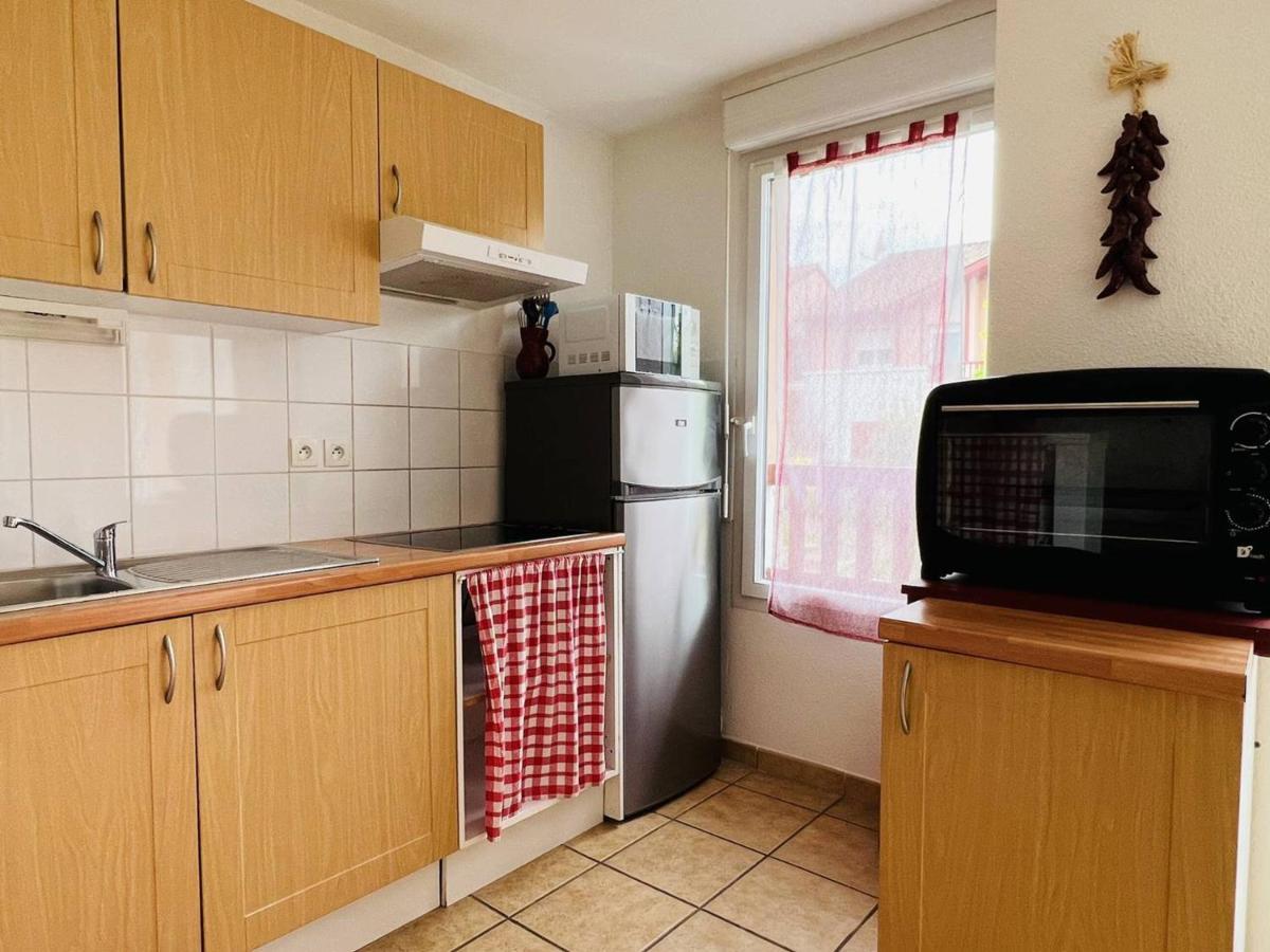 Appartement F2 A Cambo-Les-Bains Avec Piscine, Proche Thermes, Terrasse Et Parking - Fr-1-495-36 Cambo-les-Bains Exterior foto
