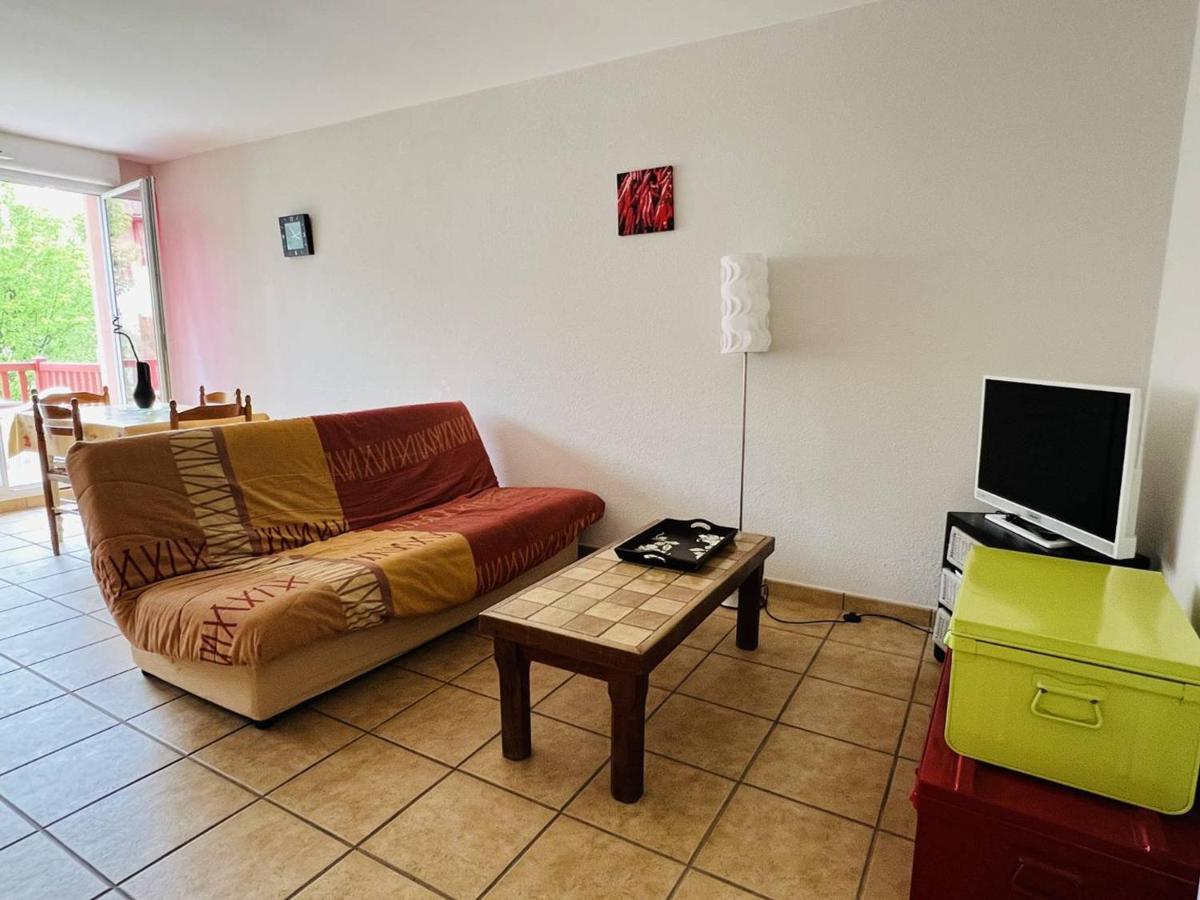Appartement F2 A Cambo-Les-Bains Avec Piscine, Proche Thermes, Terrasse Et Parking - Fr-1-495-36 Cambo-les-Bains Exterior foto
