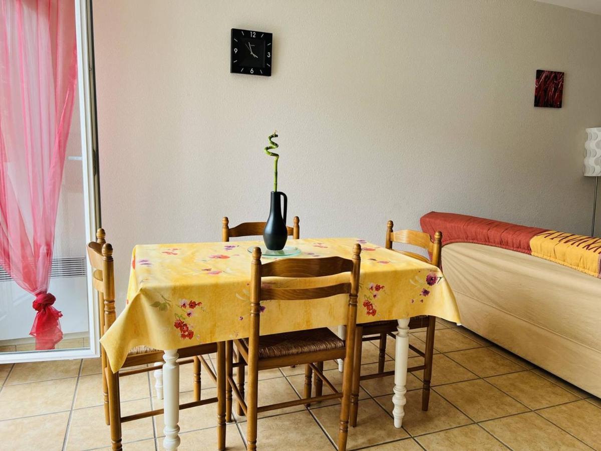 Appartement F2 A Cambo-Les-Bains Avec Piscine, Proche Thermes, Terrasse Et Parking - Fr-1-495-36 Cambo-les-Bains Exterior foto